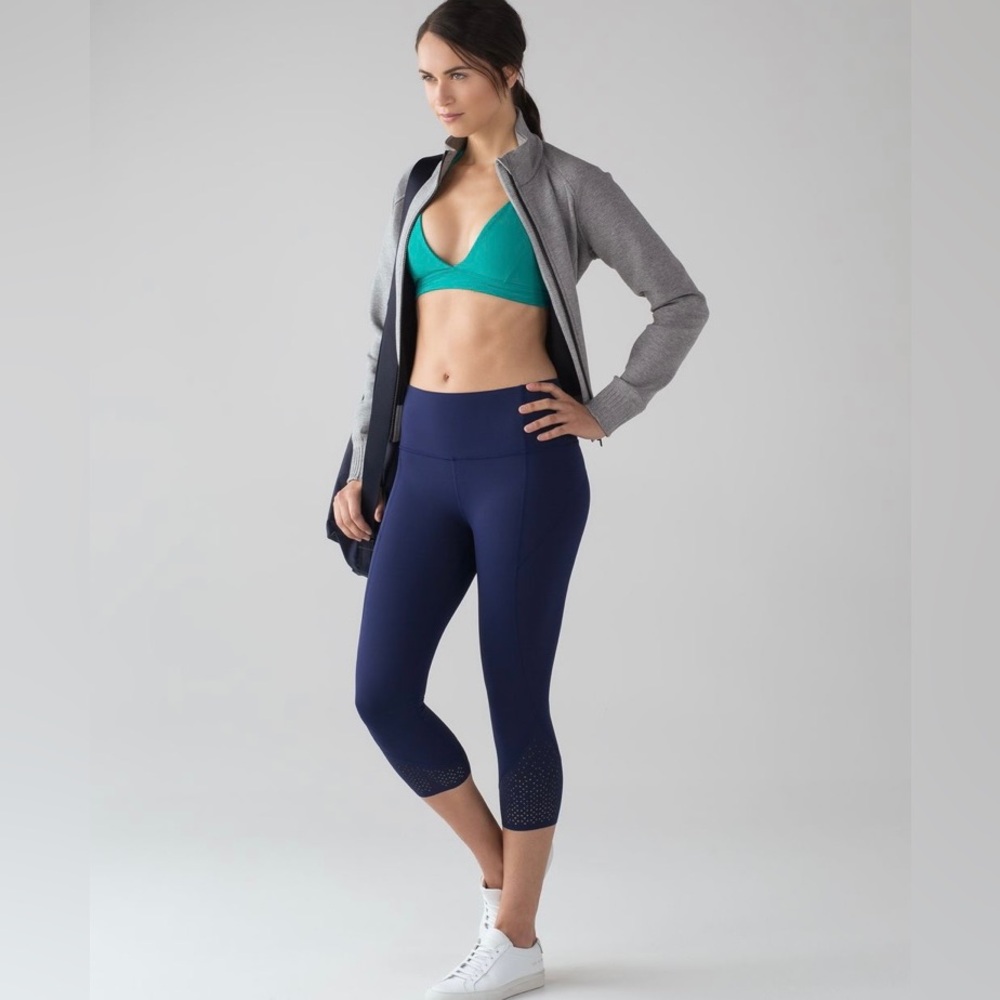 Lululemon, All Day Breeze Bra, Size 6